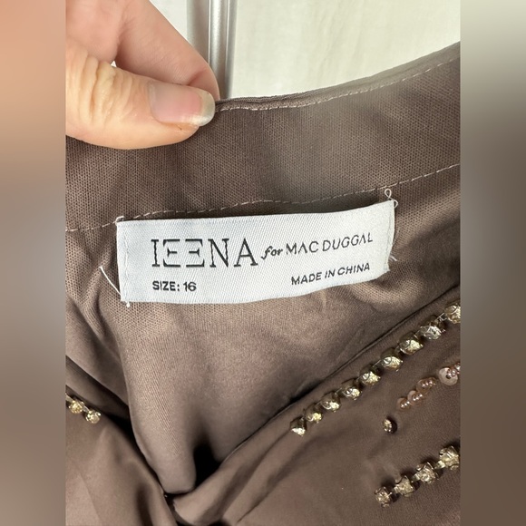 Mac Duggal Mocha FAUX WRAP JERSEY GOWN W/ EMBELLISHED ACCENTS Size 16 NWT - Picture 7 of 13